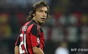 爱游戏-关于AC米兰球员集体庆祝胜利，喜悦洋溢的信息